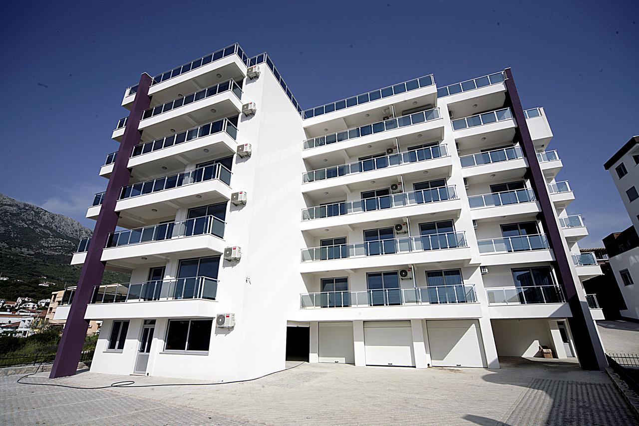 Sea Star Apartment Dobra Voda Dış mekan fotoğraf