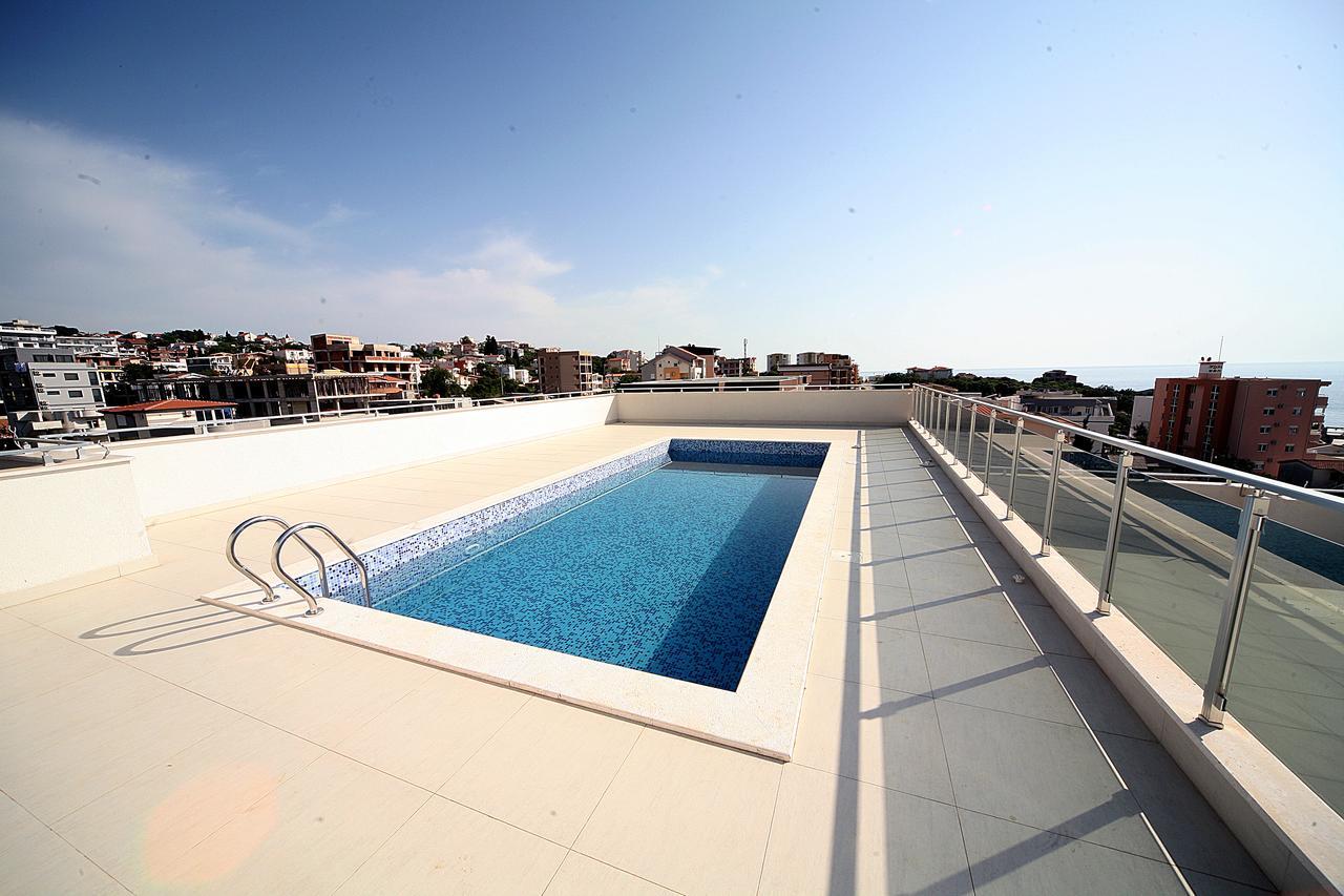 Sea Star Apartment Dobra Voda Dış mekan fotoğraf