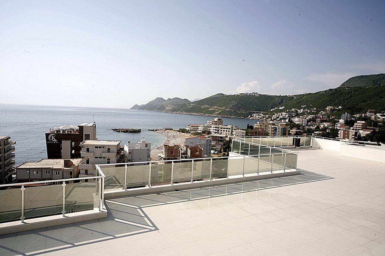 Sea Star Apartment Dobra Voda Dış mekan fotoğraf